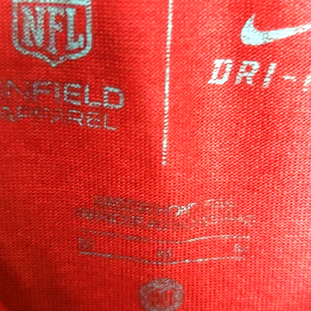 Nike Dri-fit Men' s Tampa Bay Buccanneers Shirt - Picture 4 of 6
